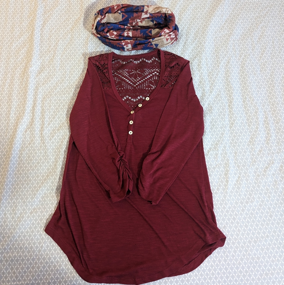 2016 vibes shirt with infinity scarf